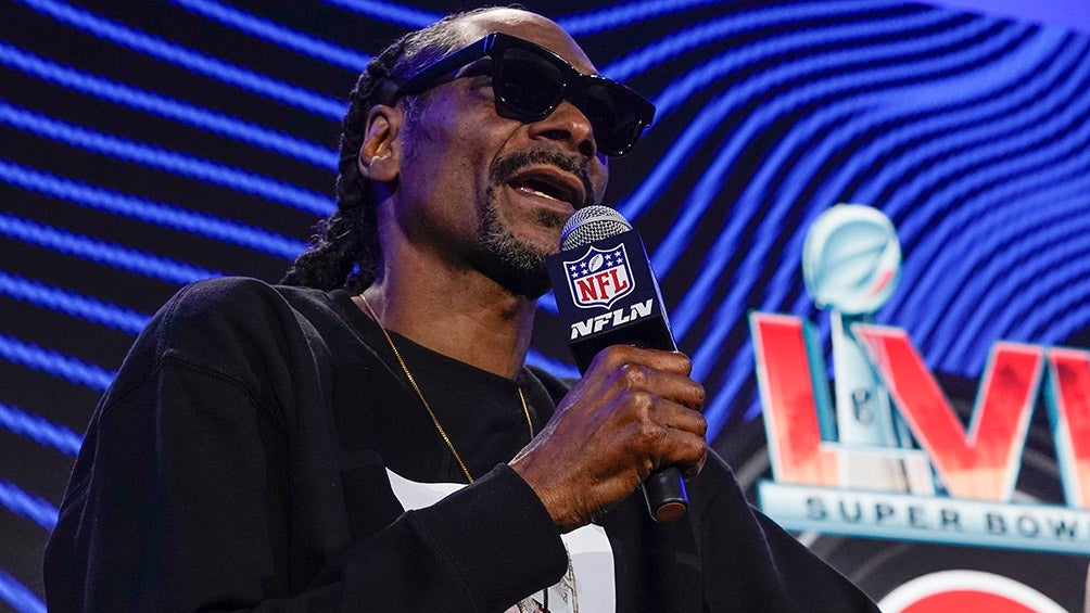 Snoop Dog habla en conferencia de prensa