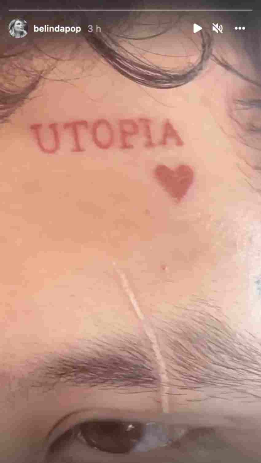 Tatuaje de Nodal en referencia a Belinda 