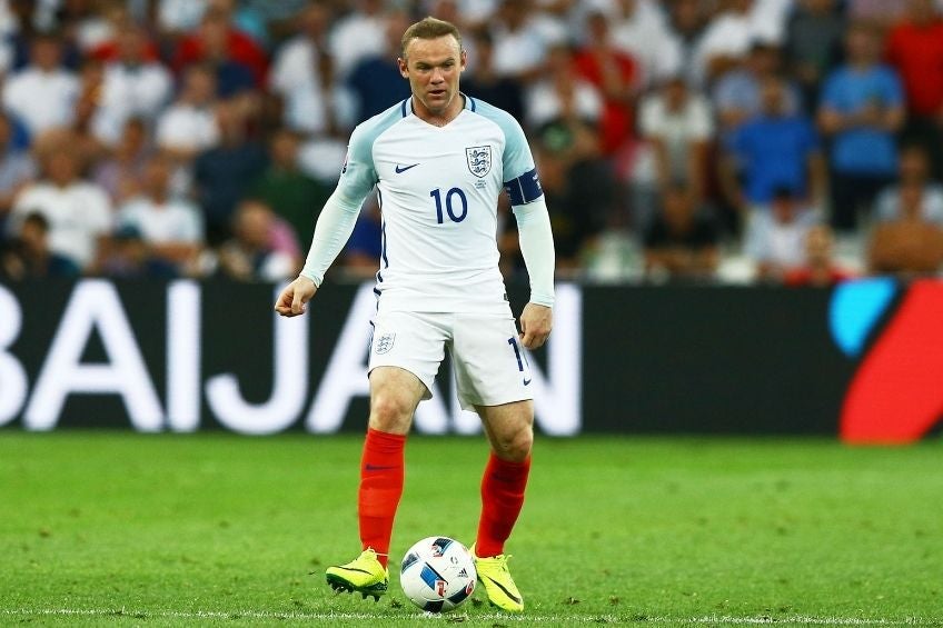 Wayne Rooney en un partido con Inglaterra