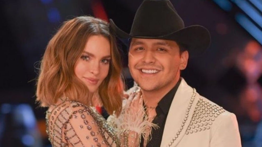 Belinda junto a Christian Nodal