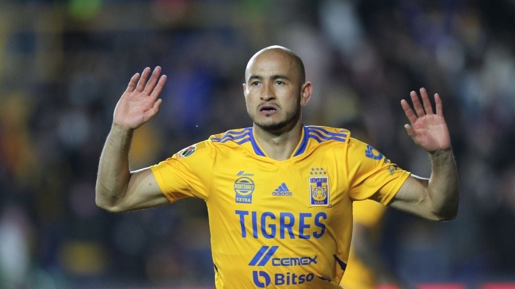 González celebra tras su gol