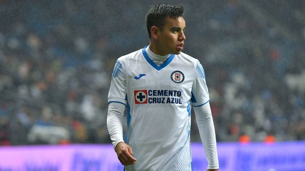 Rodríguez en un partido con Cruz Azul