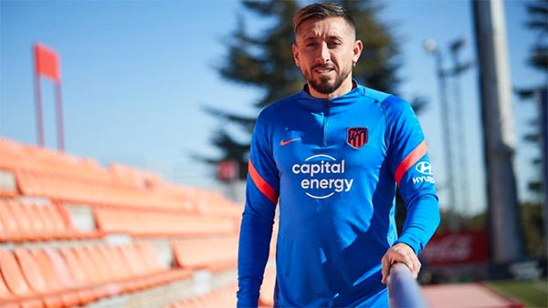 Héctor Herrera en sesión de fotos 