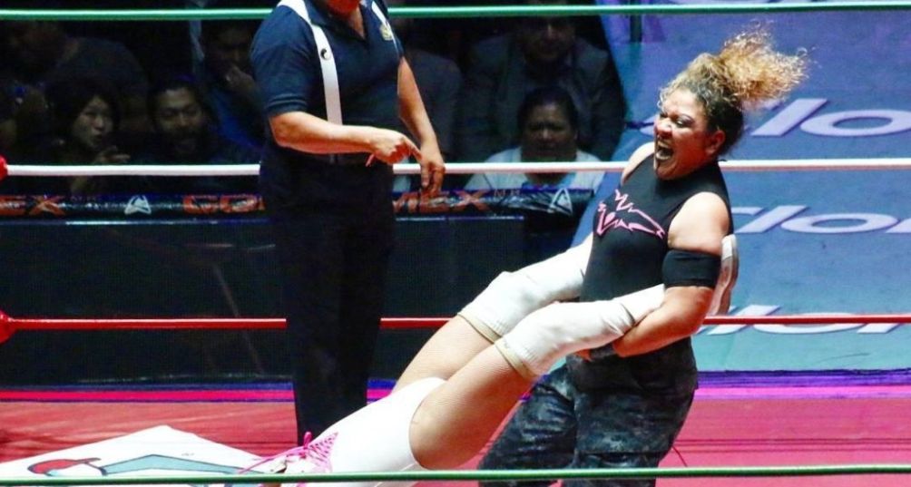 Norma Martínez, en duelo vs 'La Vaquerita'