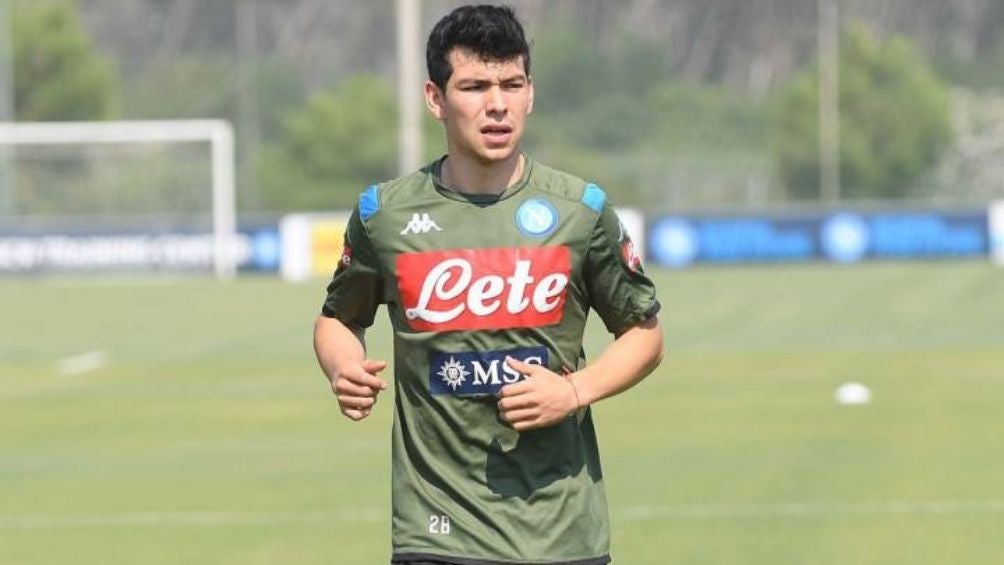 Lozano con el Napoli