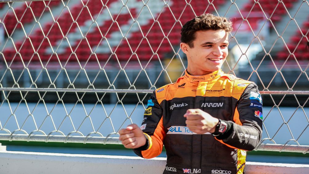 Lando en pruebas de pretemporada de F1