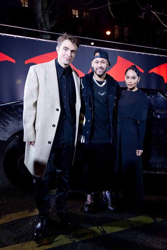 Neymar con Robert Pattinson y Zoe Kravitz