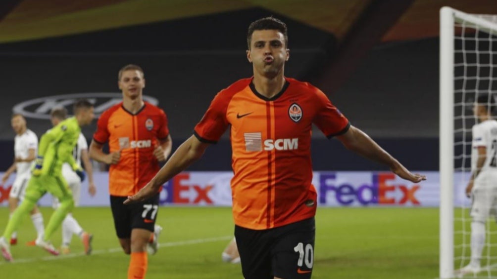 Junior Moraes en un juego del Shakhtar Donestk