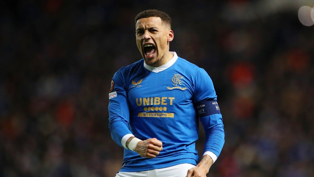 Tavernier festejando gol con Rangers ante Borussia Dortmund