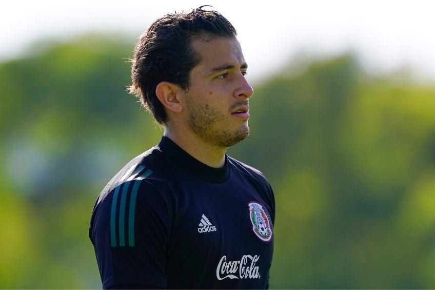 Alan Mozo entrenando con la Selección Mexicana