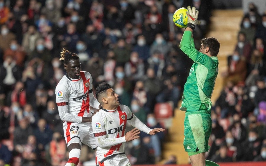 Thibaut Courtois tuvo una destacada actuación ante el Rayo Vallecano