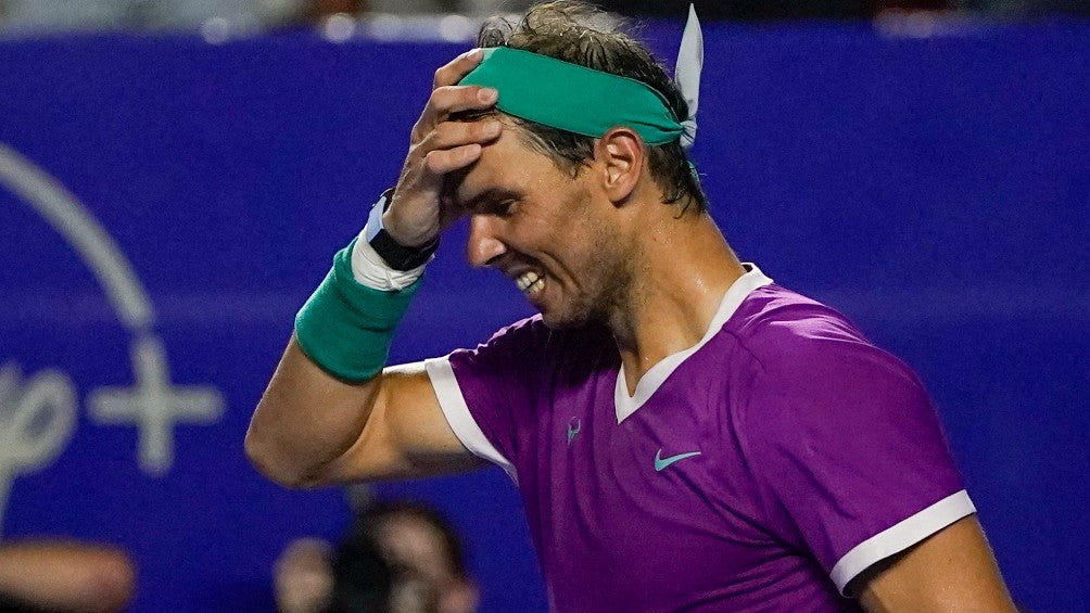 Rafael Nadal reacciona durante partido