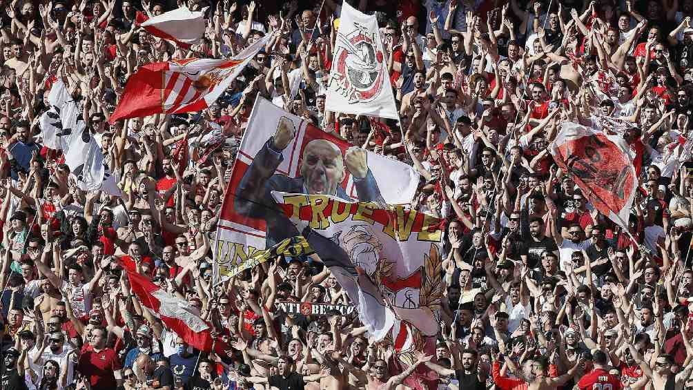 Aficionados del Sevilla presentes en el partido ante el Betis