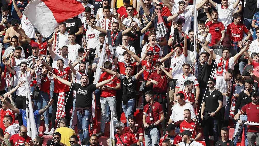 Aficionados del Sevilla presentes en el partido ante el Betis