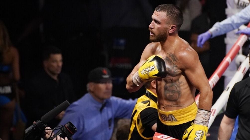 Lomachenko se unió a batalló territorial 