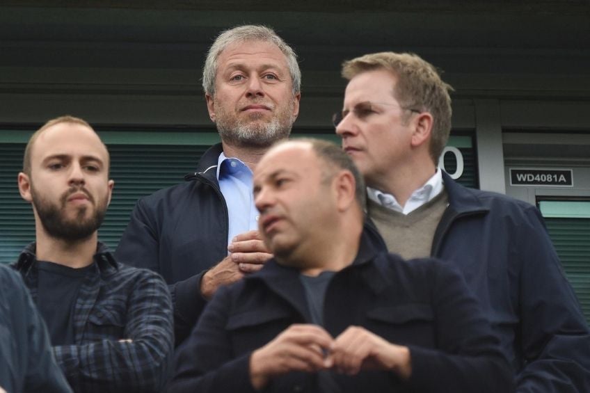 Roman Abramovich en un partido del Chelsea