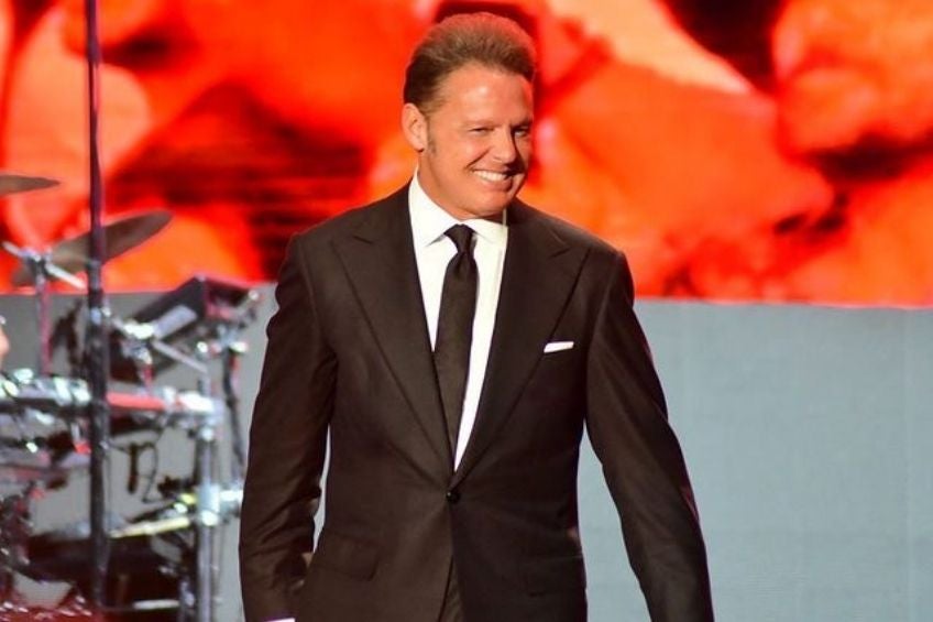 Luis Miguel en un concierto