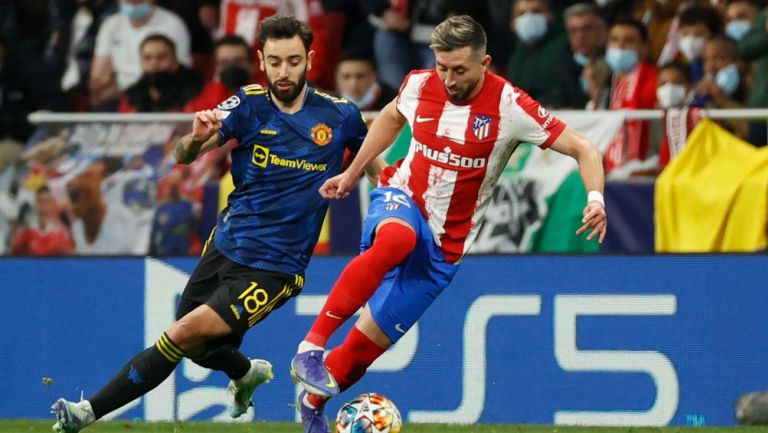 Héctor Herrera durante un partido con Atlético de Madrid