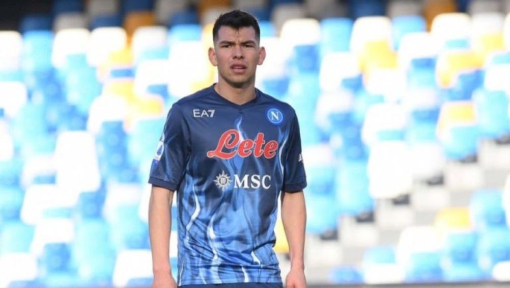 Hirving 'Chucky' Lozano en acción con el Napoli