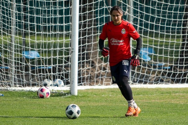 Blanca Félix en entrenamiento con las Chivas