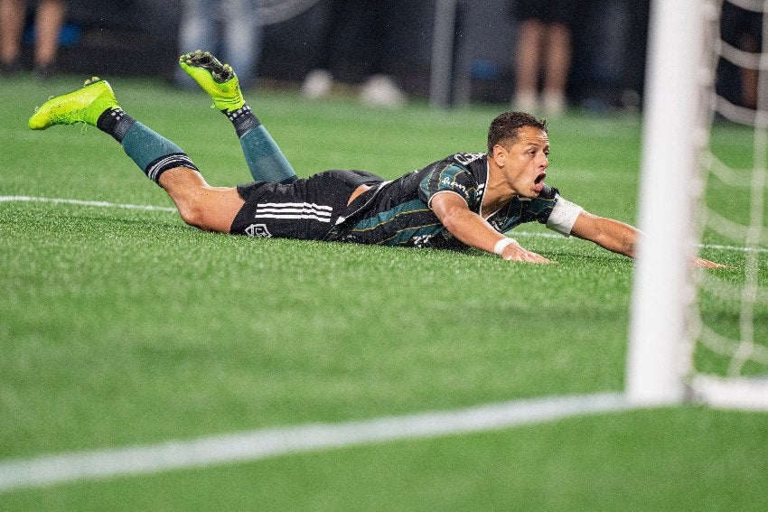 Javier Hernández tras fallar una clara de gol 