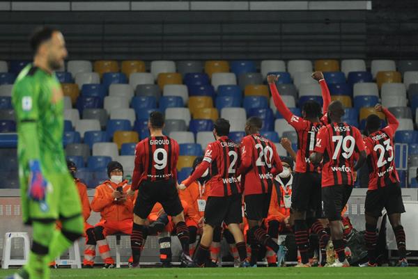 Jugadores del Milan en festejo