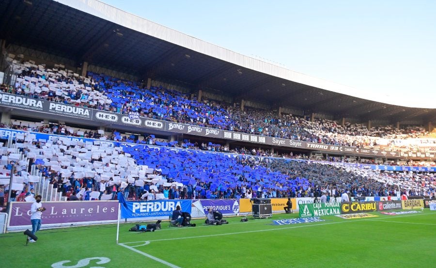 La afición de Querétaro en La Corregidora