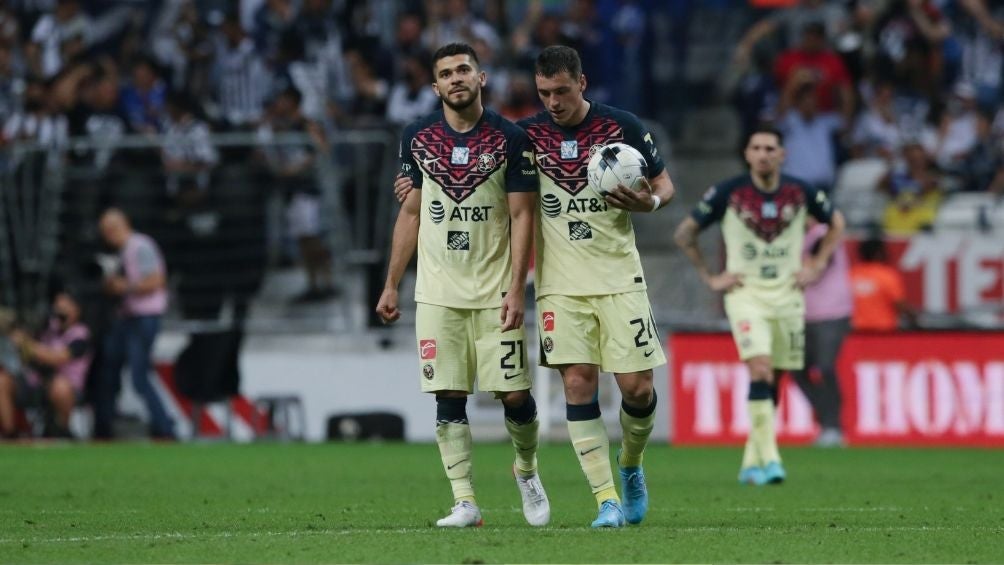 Henry Martin y Viñas en el partido