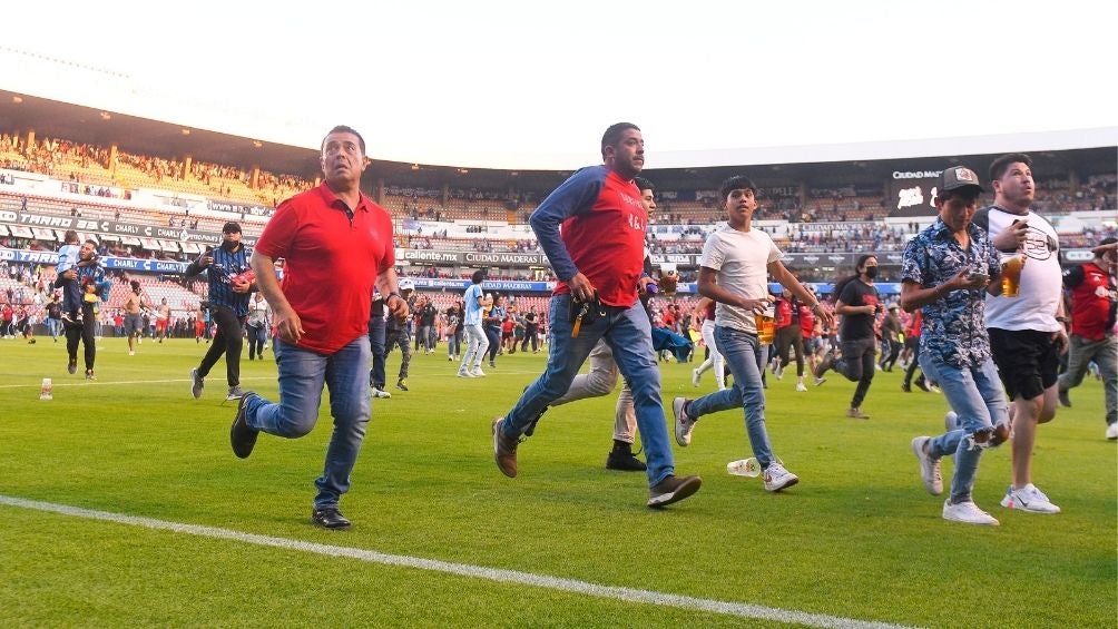 Incidentes en el Querétaro vs Atlas