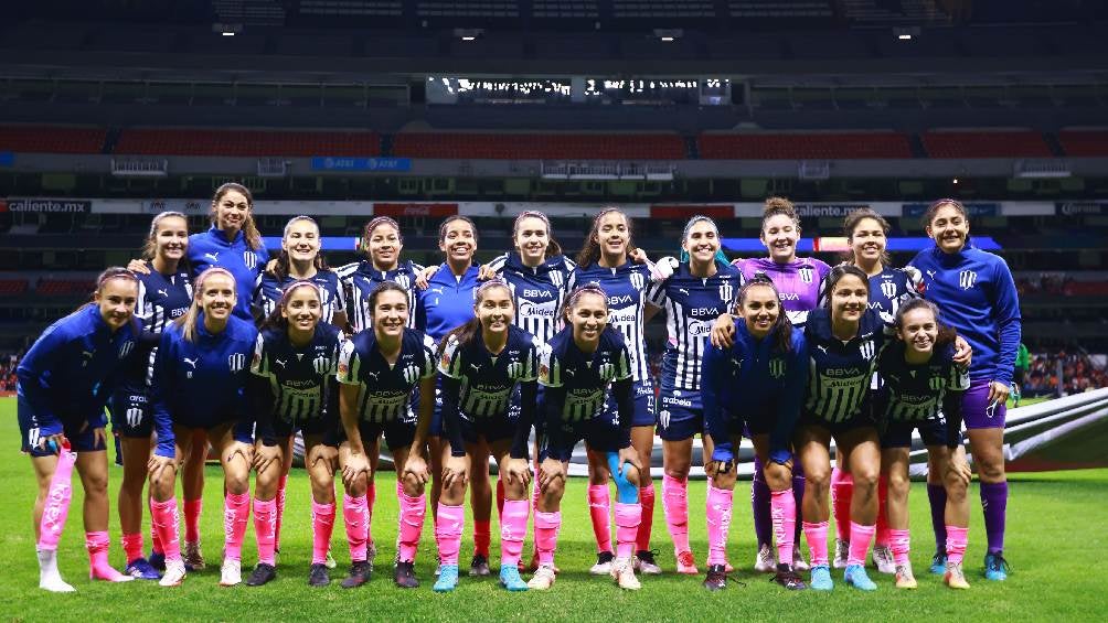 Jugadoras del América previo a partido de la Liga MX Femenil