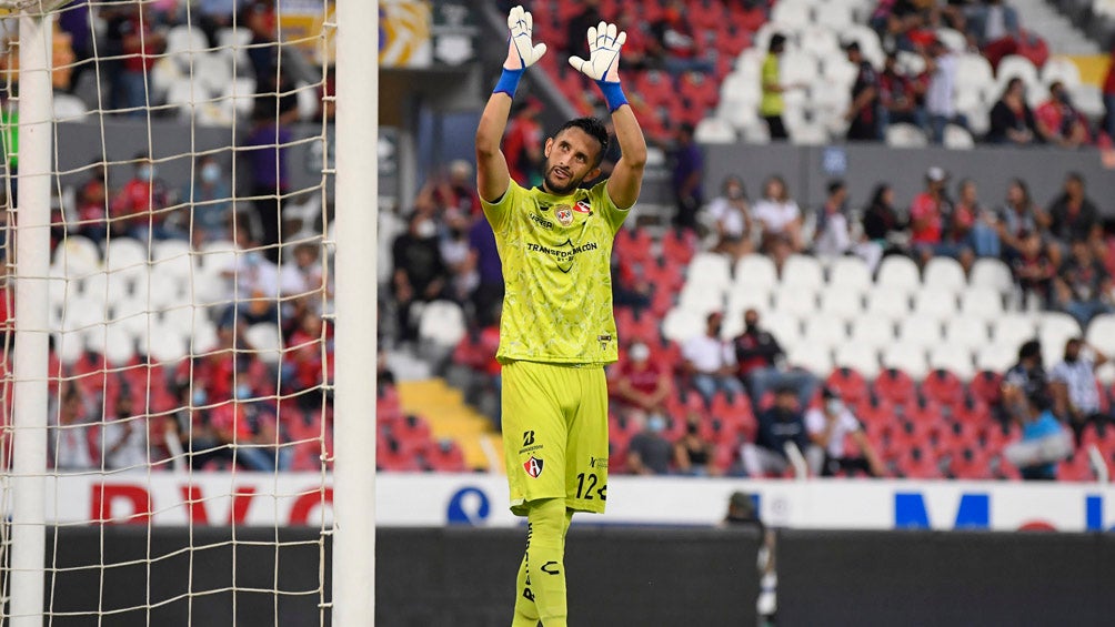 Camilo Vargas en un juego de los Zorros