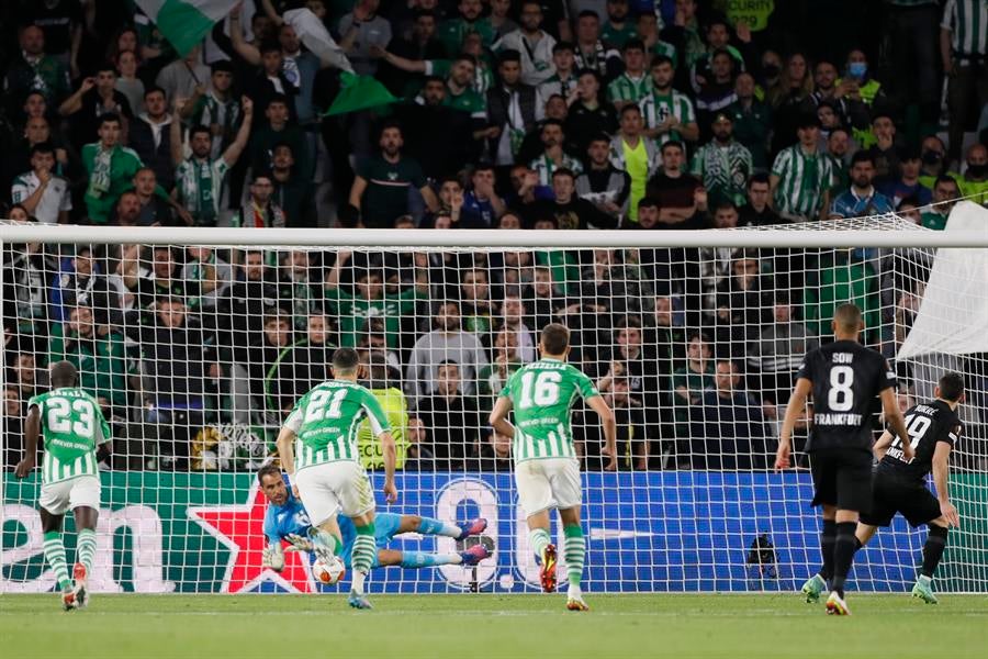 Betis cayó ante el Frankfurt