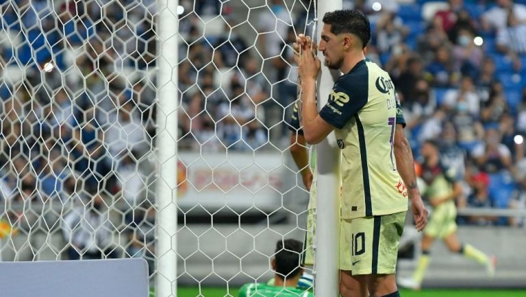 Valdés se lamenta tras una acción