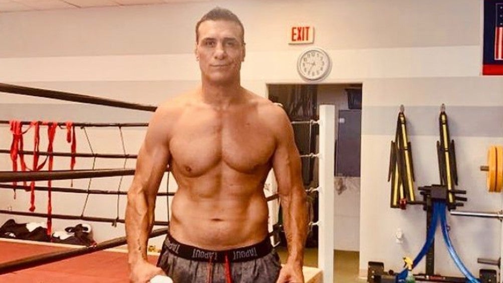 Alberto del Río durante un entrenamiento