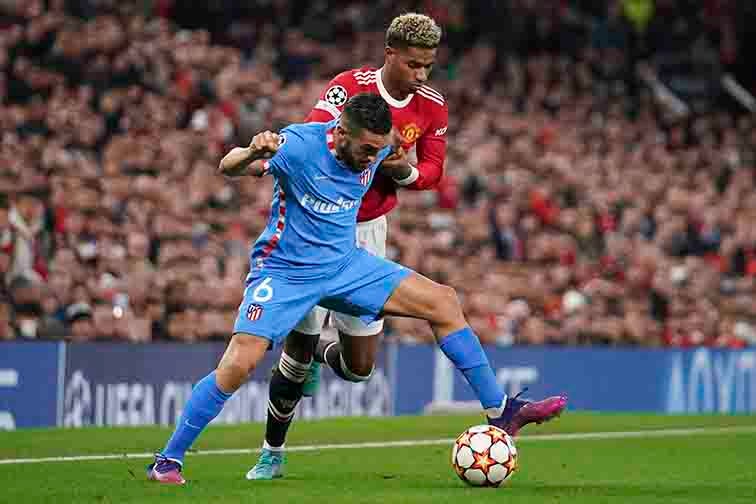 Koke durante la Vuelta contra el Manchester United