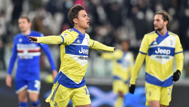 Paulo Dybala festeja gol ante la Sampdoria