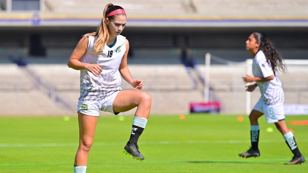 Nailea Vidrio previo a un partido con León