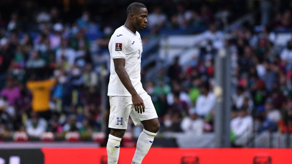 Maynor Figueroa en el México vs Honduras