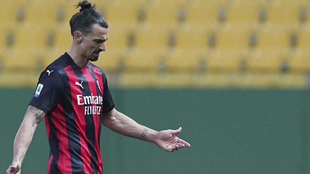 Ibrahimovic en un partido con el Milan 