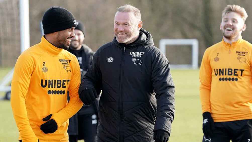 Wayne Rooney con el Derby County