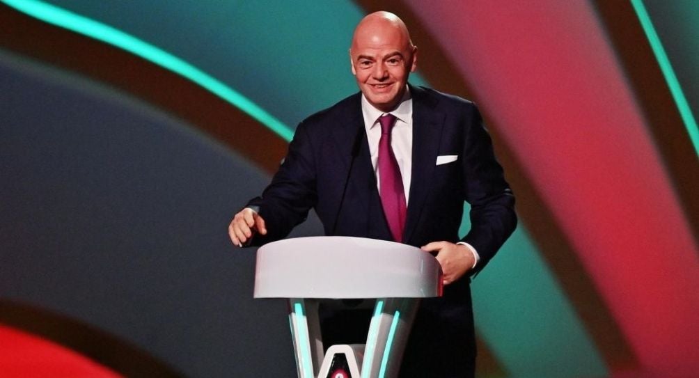 Gianni Infantino en el sorteo de Qatar 2022