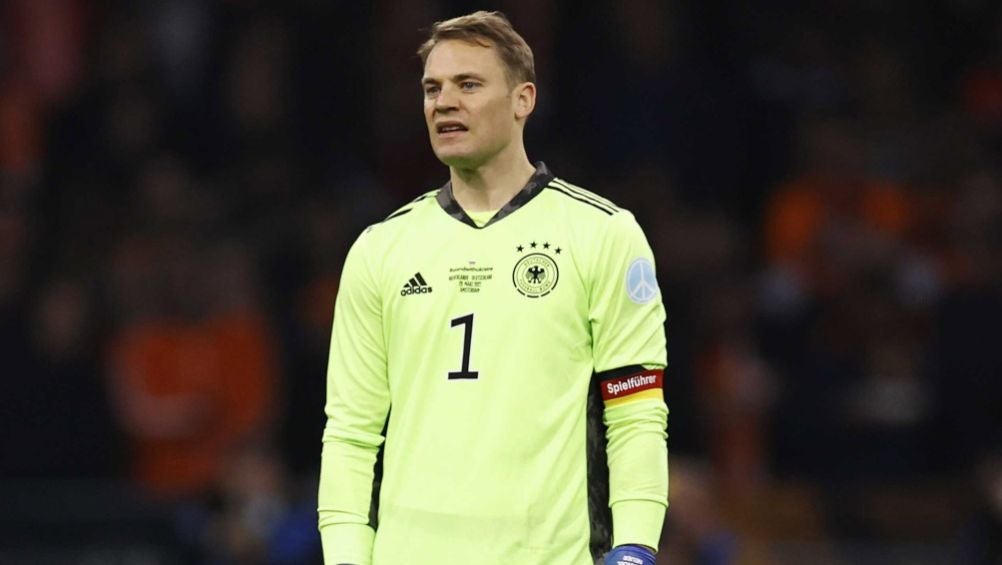 Manuel Neuer en un partido con la Selección Alemana