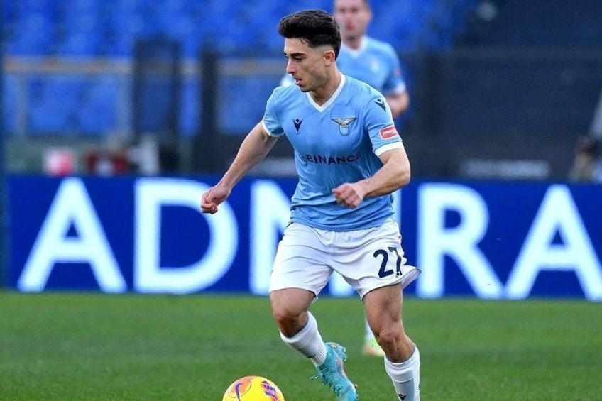 Raúl Moro en un partido con la Lazio