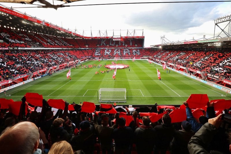 El Estadio De Grolsch Veste previo al inicio del partido