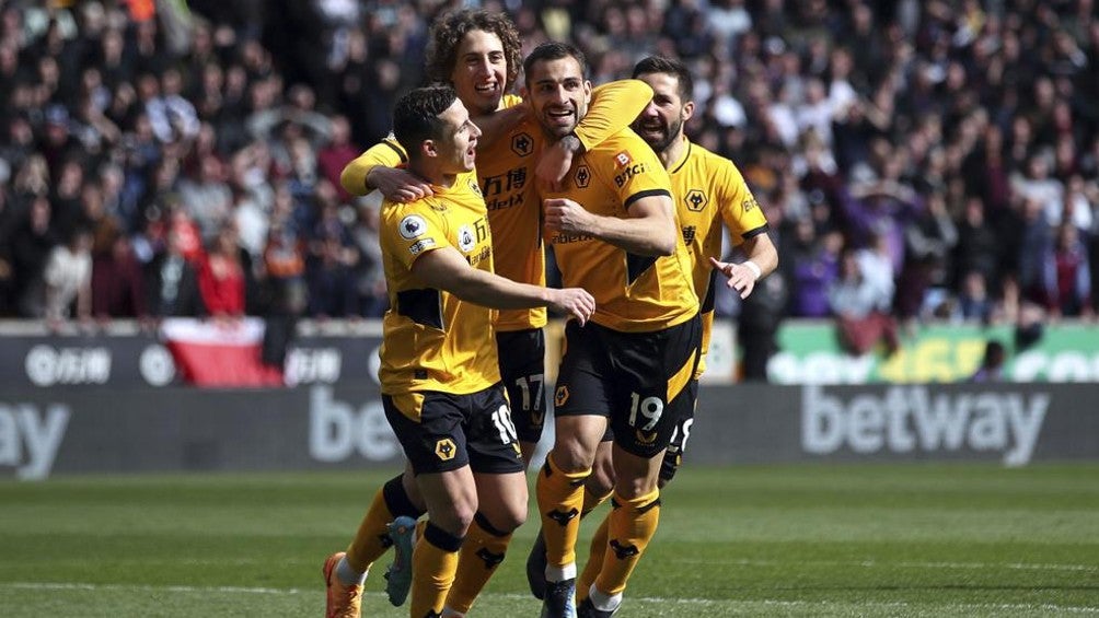 Raúl Jiménez: Wolverhampton derrotó al Aston Villa sin el mexicano