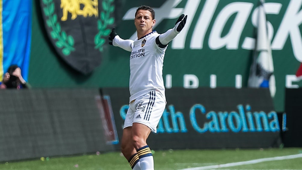 Chicharito Hernández tras marcar el gol de la victoria 