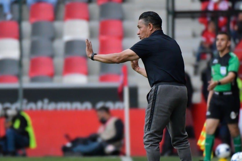 Nacho Ambriz en el juego entre Toluca y Chivas