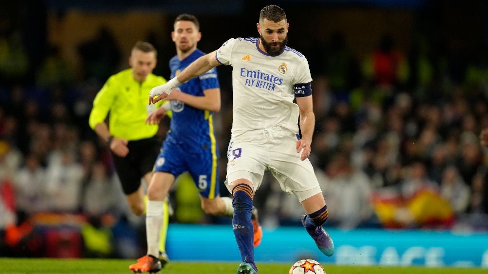 Benzema logró 'hat-trick' en la ida contra el Chelsea