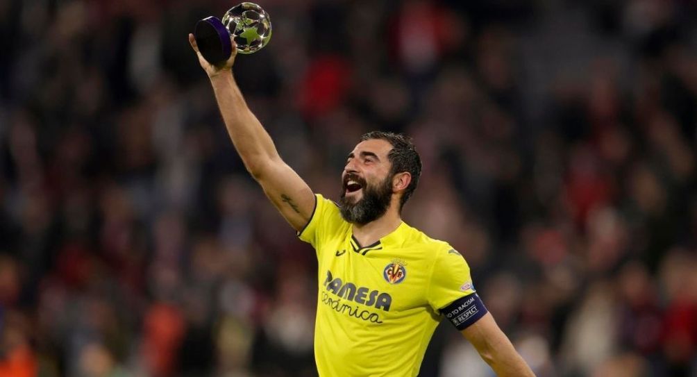 Raúl Albiol tras un partido del Villarreal