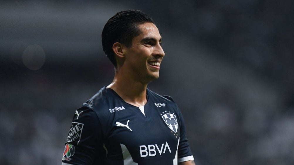 Erick Aguirre en acción con Rayados